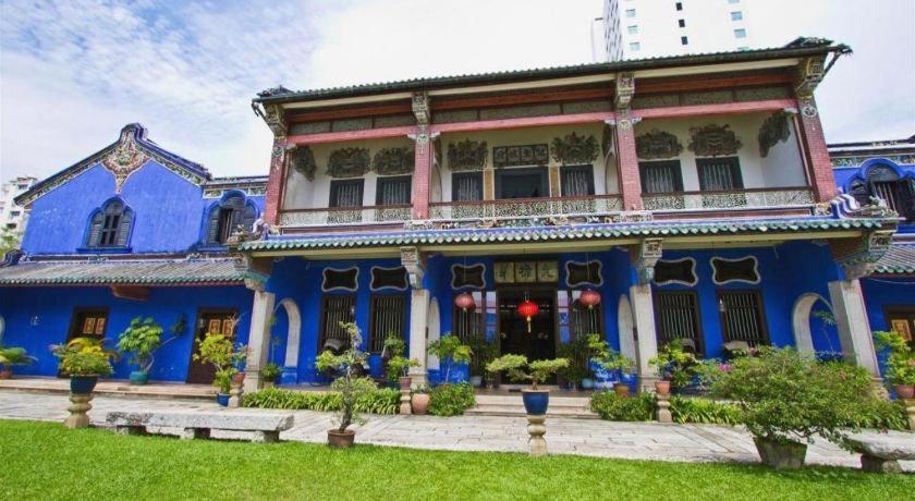 Stallions Suites Penang Jelutong Buitenkant foto